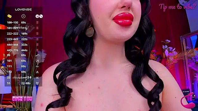Chatroom XXX en direct de Mayzzie