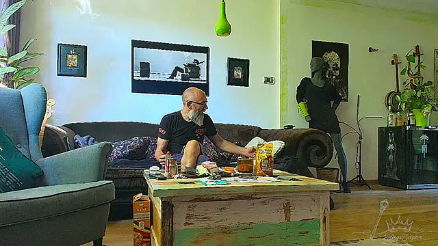Kingsscepter Show in webcam