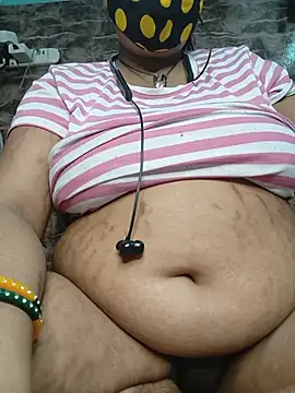 Pokazy przed kamerką – hotty_manisha