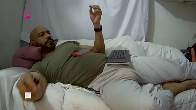 bruce_bigg – webcam-show