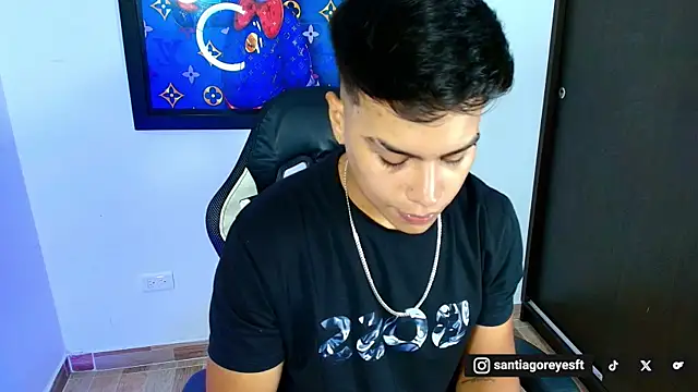 عرض كام SantiagoReyesFtt