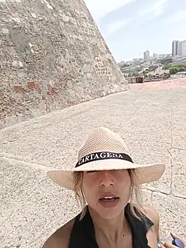 Karolgood3のライブXXXチャット