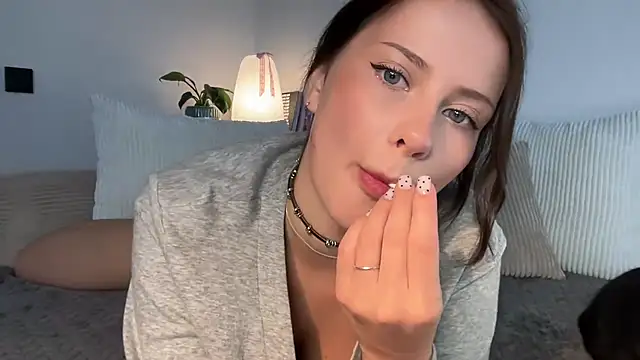 XXX chat uživo modela dear_lana