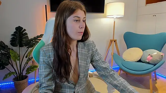 Hailey_Green Chat XXX live