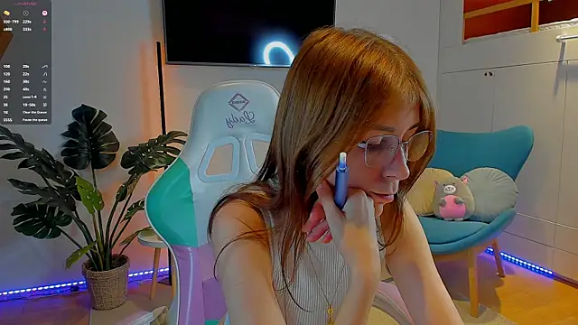 Pertunjukan Kamera Web Hailey_Green