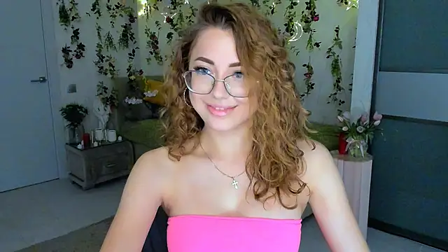 Chat +18 de SereneFlame ao vivo