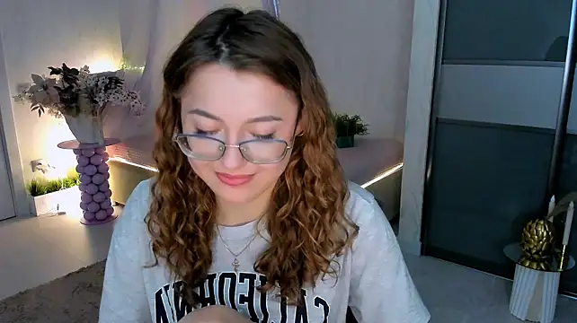 SereneFlame's Live XXX Chat