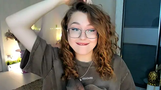 SereneFlame লাইভ XXX চ্যাট