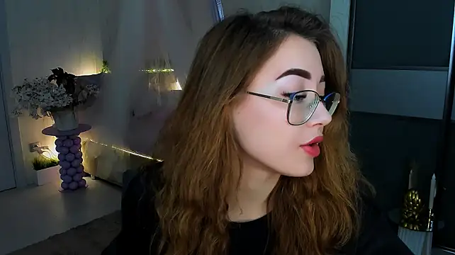 Chat +18 de SereneFlame ao vivo