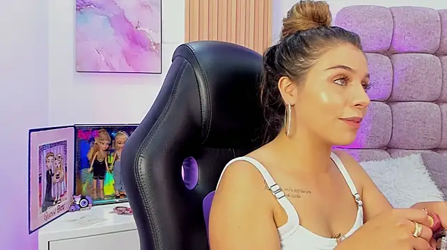 1Sloppy_Fox4 Adlı Modelin Canlı XXX Sohbeti