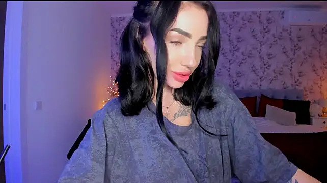 Вебкам-шоу NancyLovee_