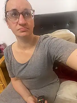gloria7v05's Live XXX Chat