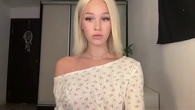 ur_molly's Live XXX Chat