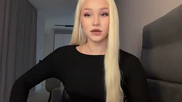 ur_molly Adlı Modelin Web Kamerası Şovu