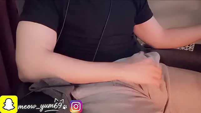meow199410 Show Webcam
