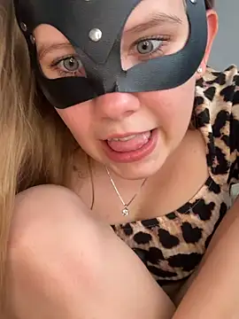 Mia_harmati webkamerás műsora