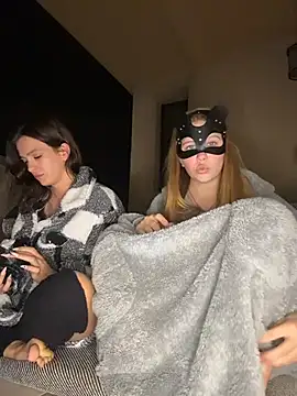 عرض كام Mia_harmati