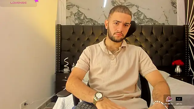 MaximusClark webkamerás műsora