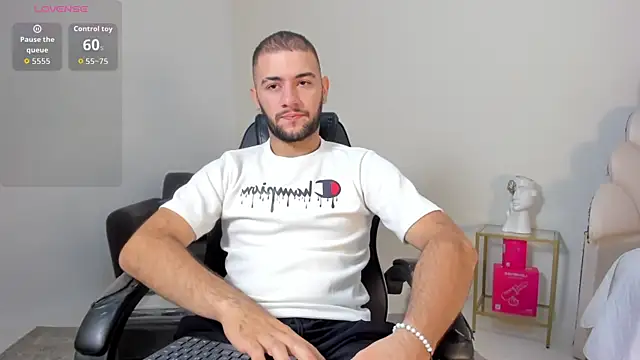 Chatroom XXX en direct de MaximusClark