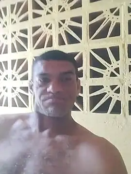 Show de TiagosafadoFortaleza na webcam