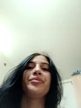 Virgin_Pussy_Love webcam show