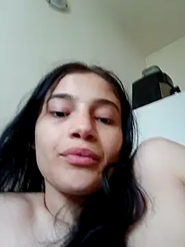 Pertunjukan Kamera Web Virgin_Pussy_Love