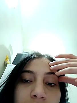 חדר צ'אט בשידור חי של Virgin_Pussy_Love