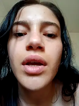 Virgin_Pussy_Love Webcamshow