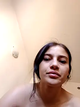 Chat XXX en directo de Virgin_Pussy_Love