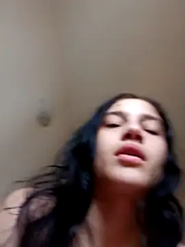 Pertunjukan Kamera Web Virgin_Pussy_Love