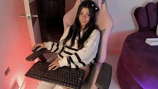 sofi_soft_ Chat XXX in diretta