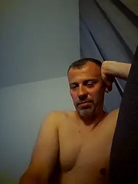 tomtom9179's Webcam Show