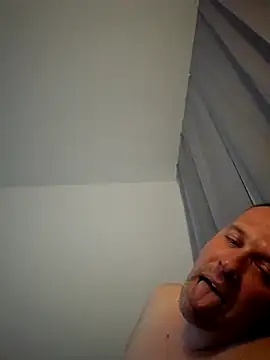 tomtom9179 – webcam-show