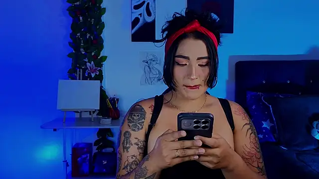 Pauilina's Live XXX Chat