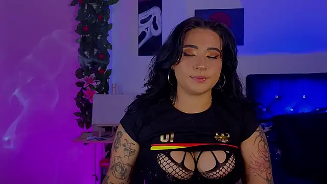 Pauilina Adlı Modelin Canlı XXX Sohbeti
