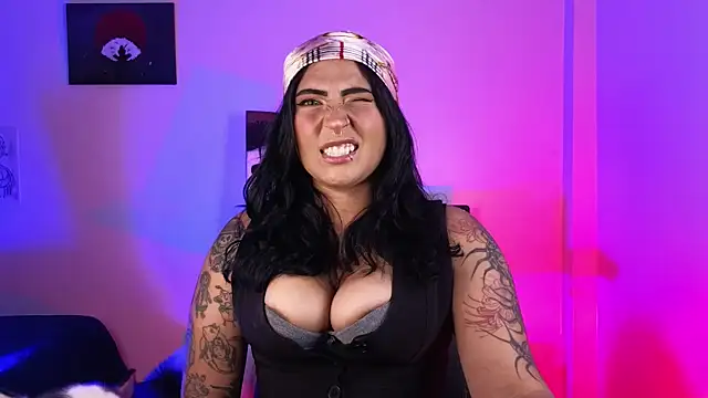 צ'אט XXX בשידור חי של Pauilina