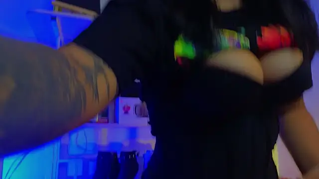 Pauilina 现场XXX聊天