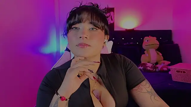 Pauilina's Live XXX Chat