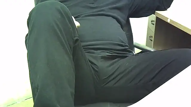 nikdov3's Webcam Show