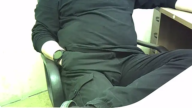 nikdov3 Show Webcam