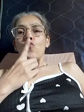 NanitaFun's Live XXX Chat