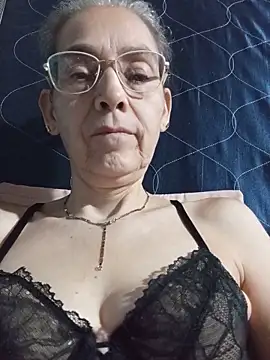 Chat +18 de NanitaFun ao vivo