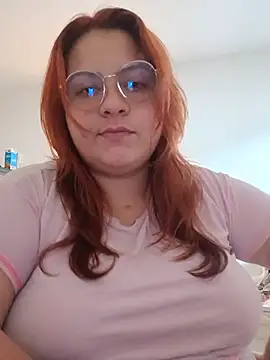 Show de carola_hotwife na webcam