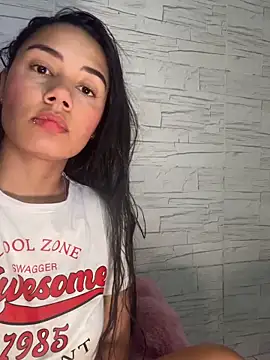 _Luana Live XXX-Chat