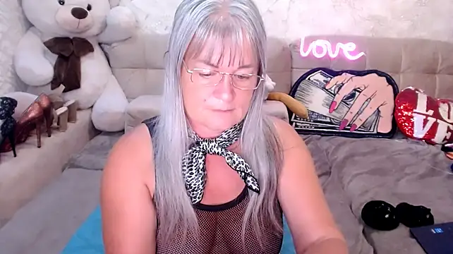 SiberiabBerry XXX чат на живо