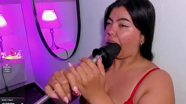 klhoe_boobs Obrolan Langsung XXX
