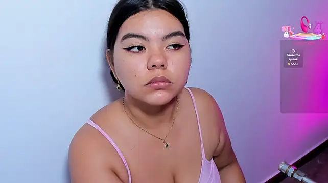klhoe_boobs: онлайн-секс-чат