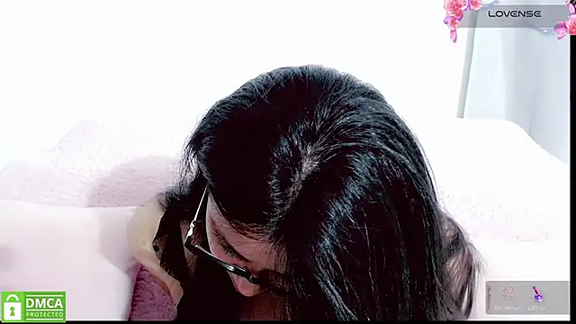 mariana_katto's Live XXX Chat