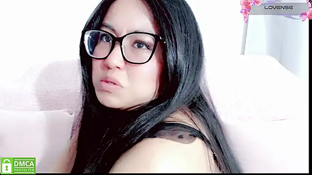 mariana_katto's Live XXX Chat
