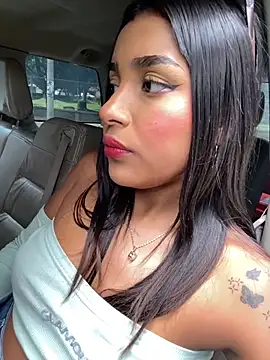 Chat XXX en directo de Mariangel_11